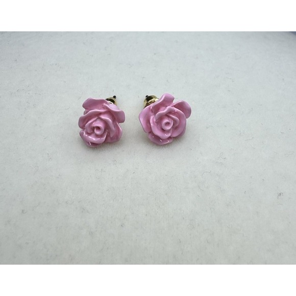 New Pink Carved Rose Flower Dainty Elegant Stud Earrings Gold Backing - Picture 5 of 5